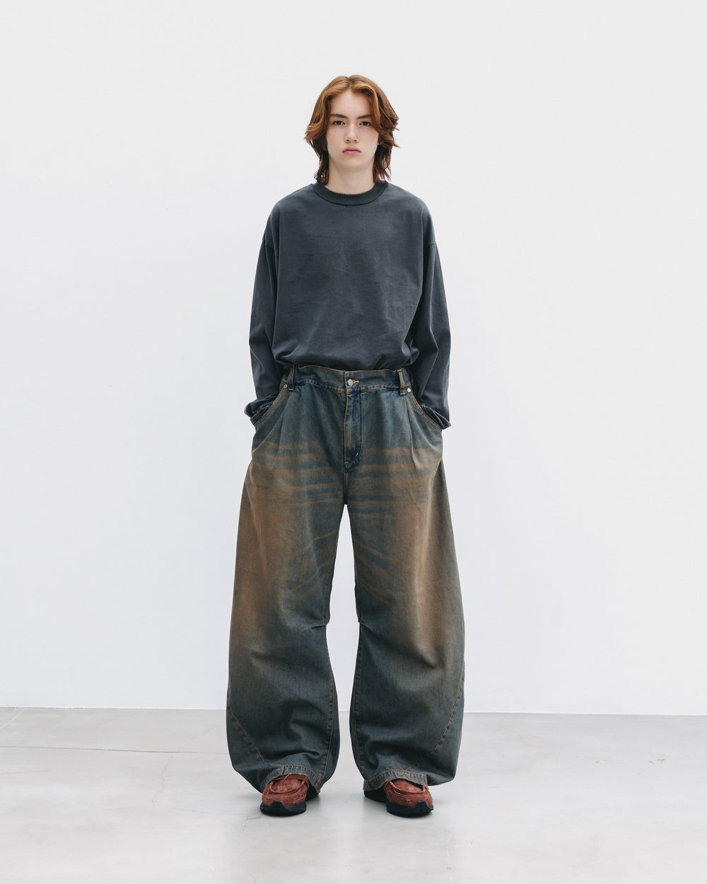 CLESSTE VINTAGE DYED SELVEDGE DENIM BARREL LEG PANTS
