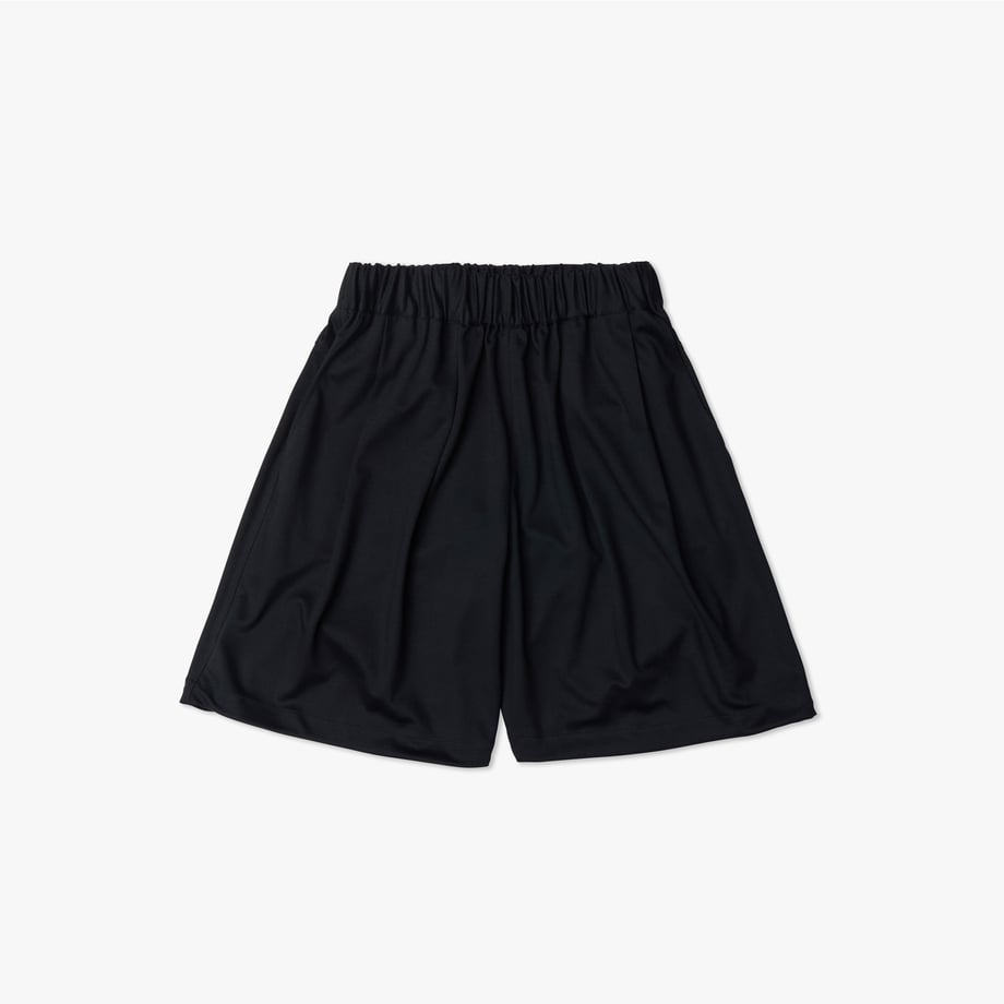 UNTRACE 25SS _157 KNEE SHORTS