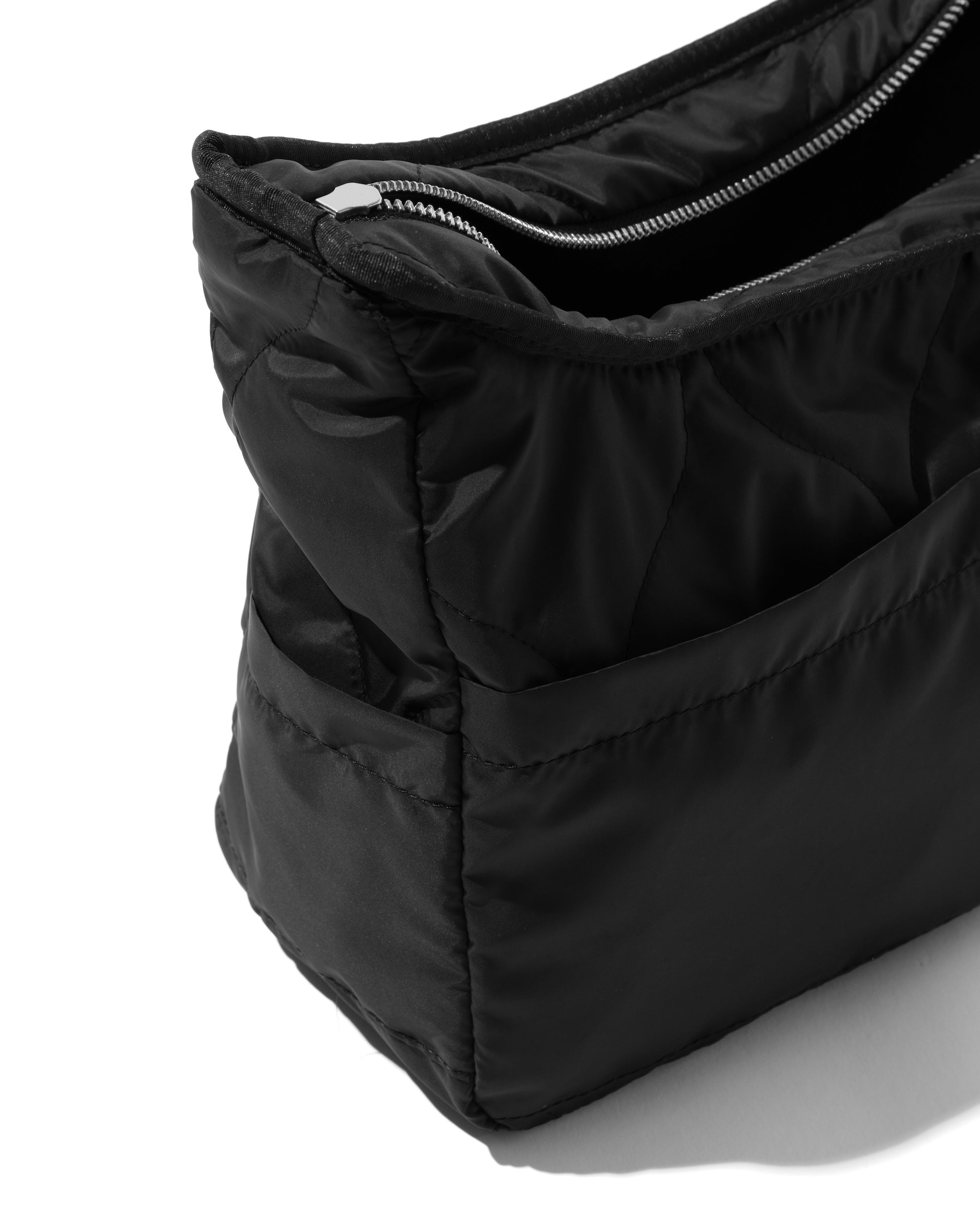 CLESSTE LEATHER HOLIDAY BAG