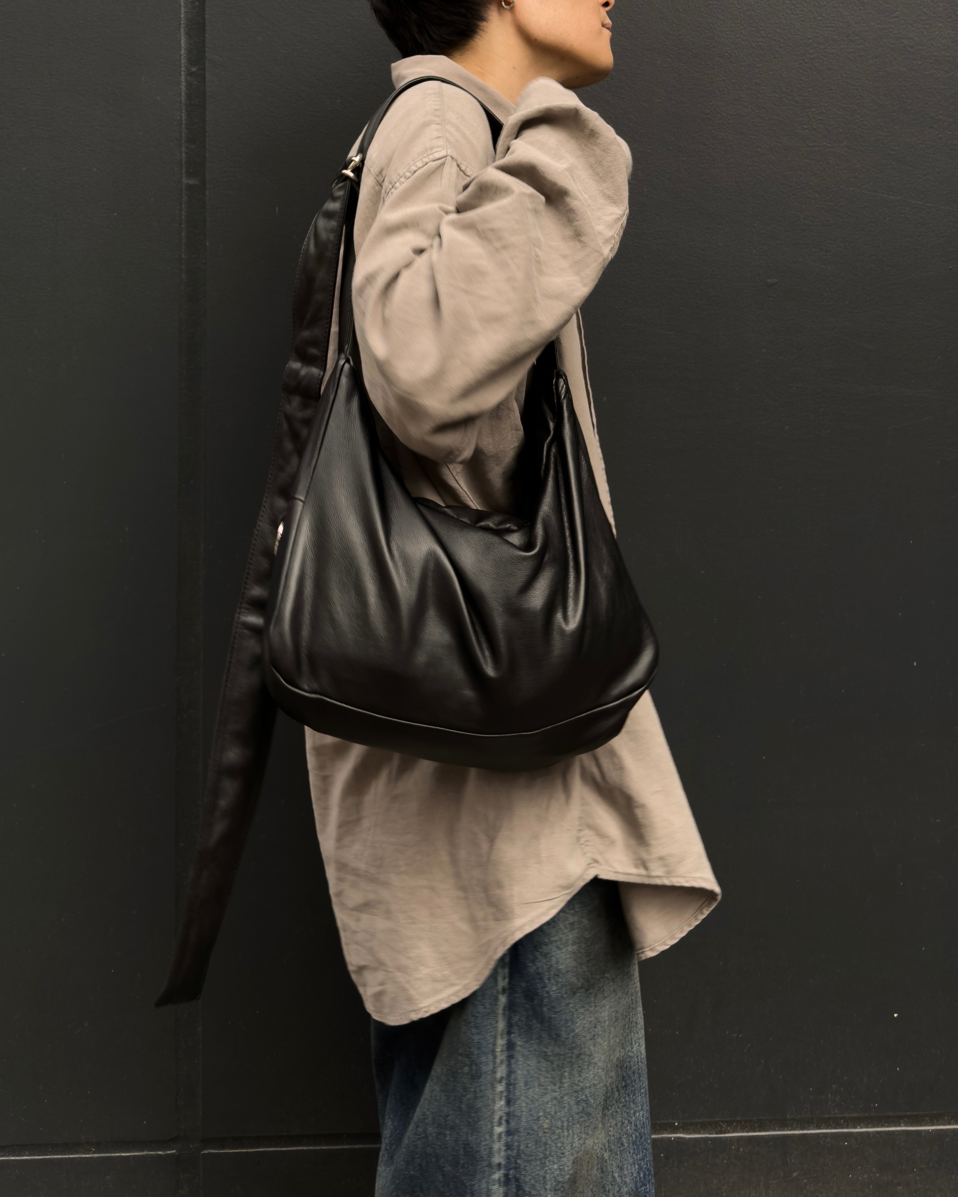 CLESSTE LEATHER HOLIDAY BAG