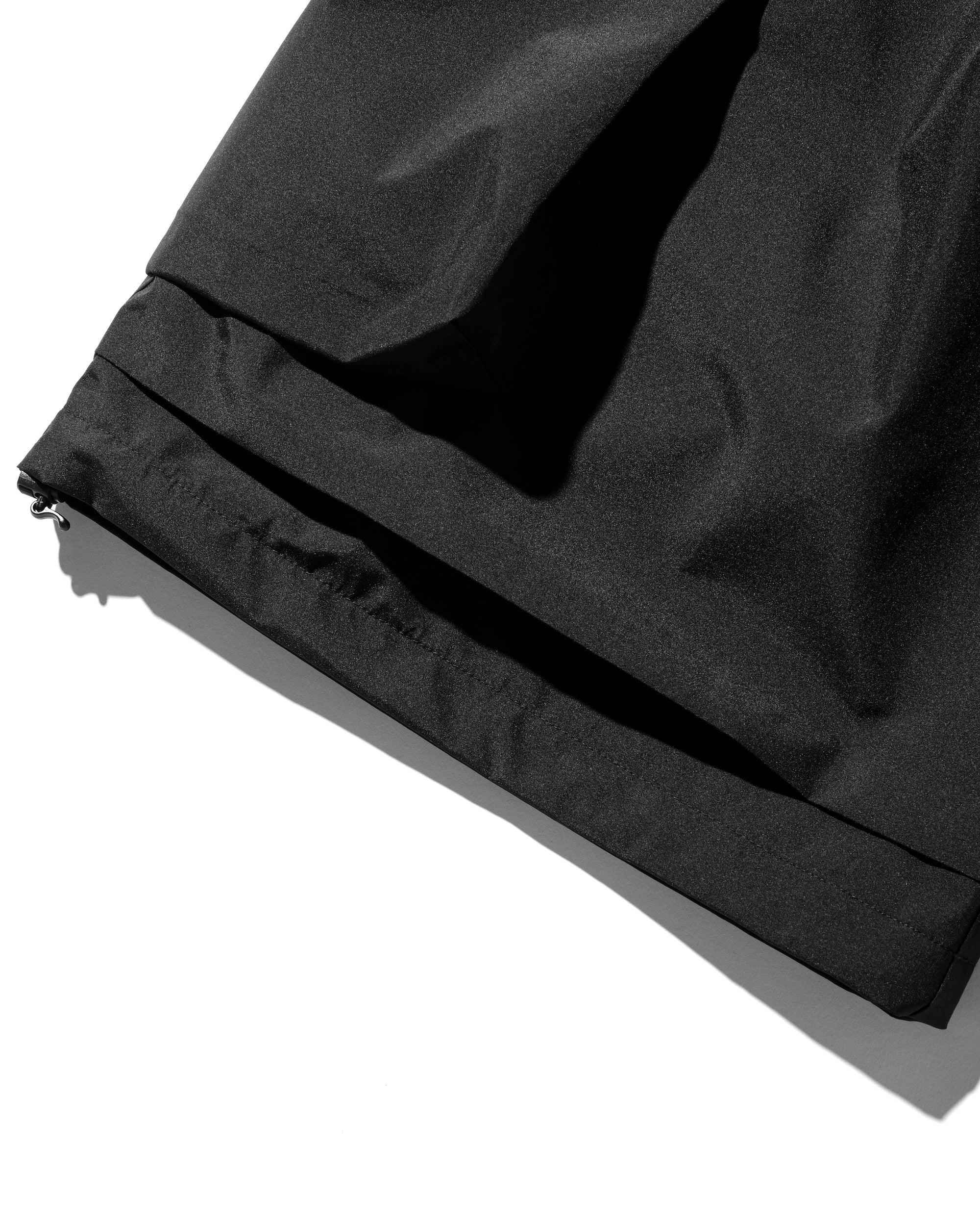 CLESSTE +phenix WINDSTOPPER® by GORE-TEX LABS CITY MILITARY HALF PANTS 001