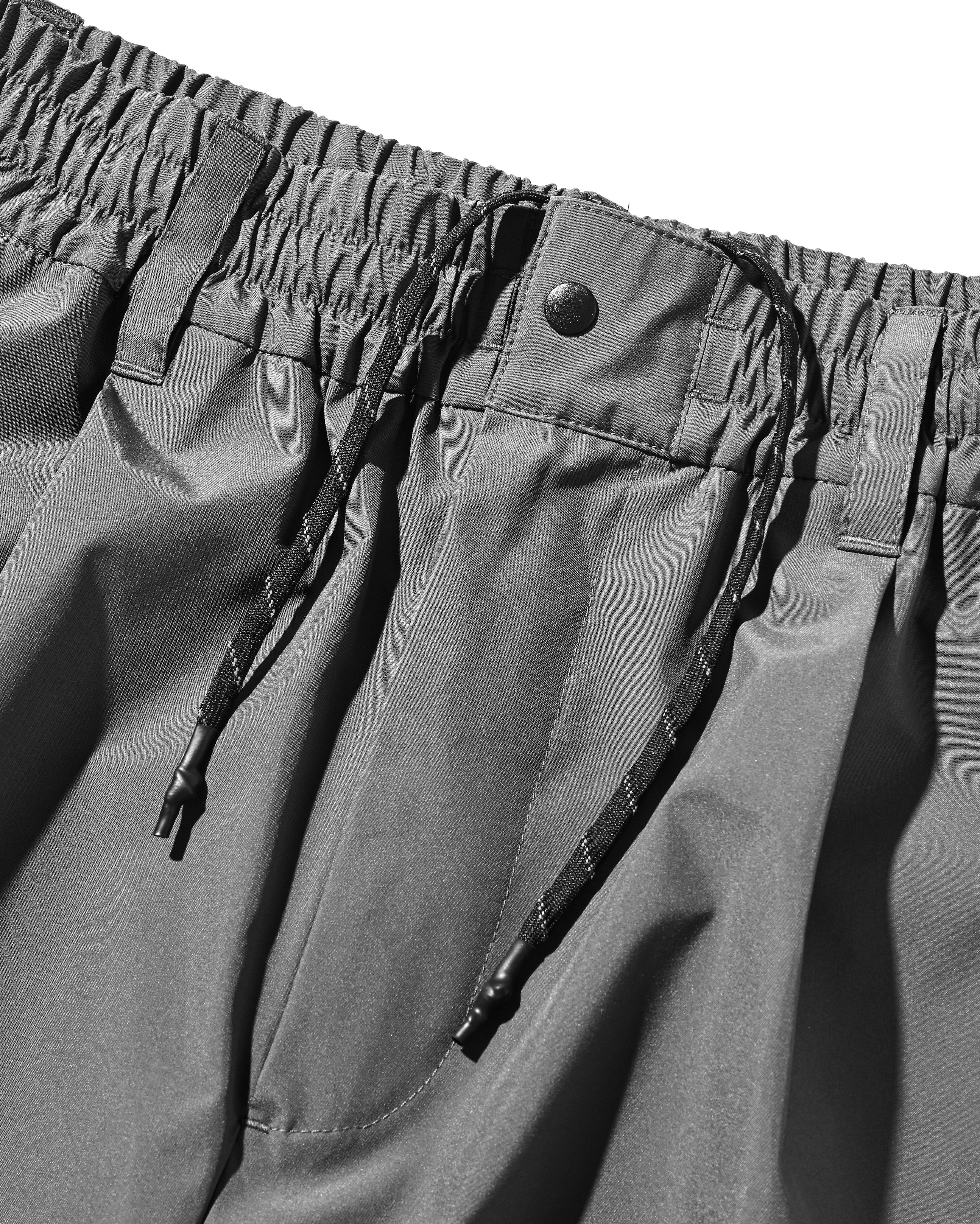 CLESSTE GTX TECH MASSIVE TWISTED HALF PANTS