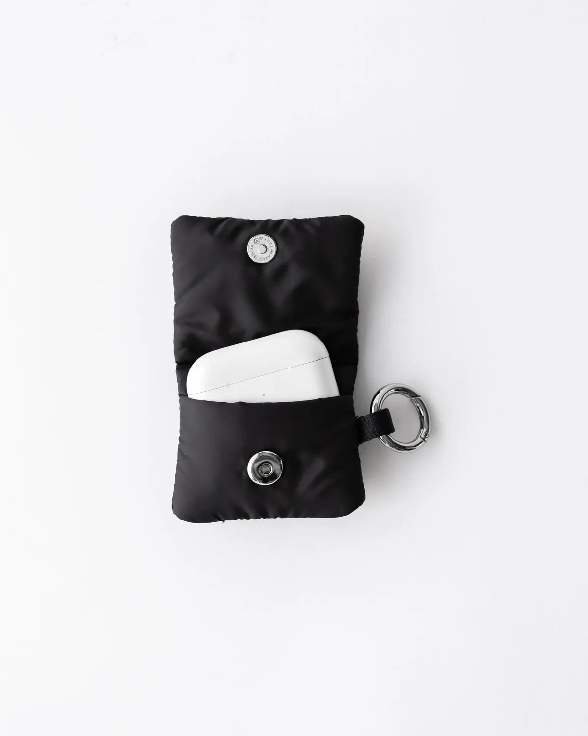 CLESSTE PADDED AIRPODS CASE