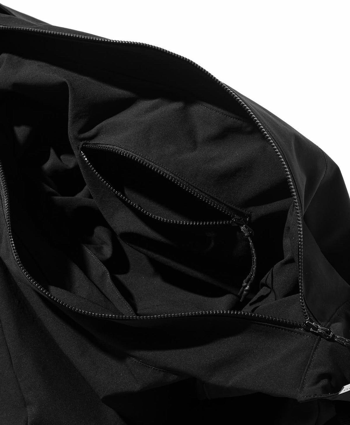 CLESSTE SOFT SHELL FUTURE BAG (LARGE)