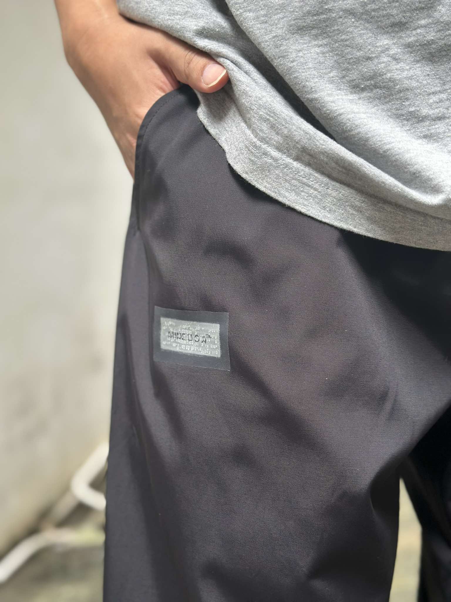 MINE_U.S.A. SIDE SEAMLESS NYLON EASY PANTS