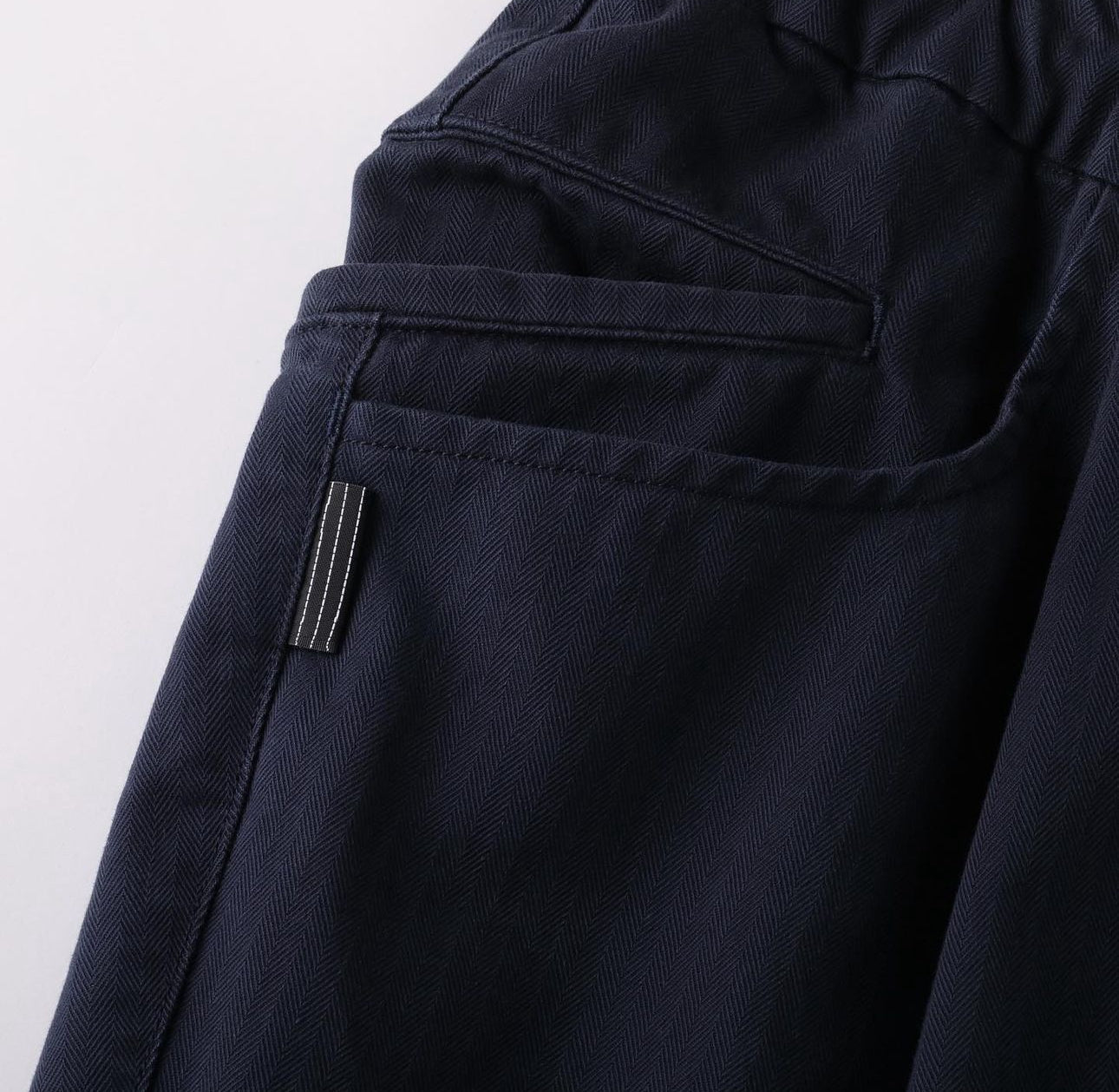 S.F.C 24FW - WIDE TAPERED EASY PANTS (HERRINGBONE)
