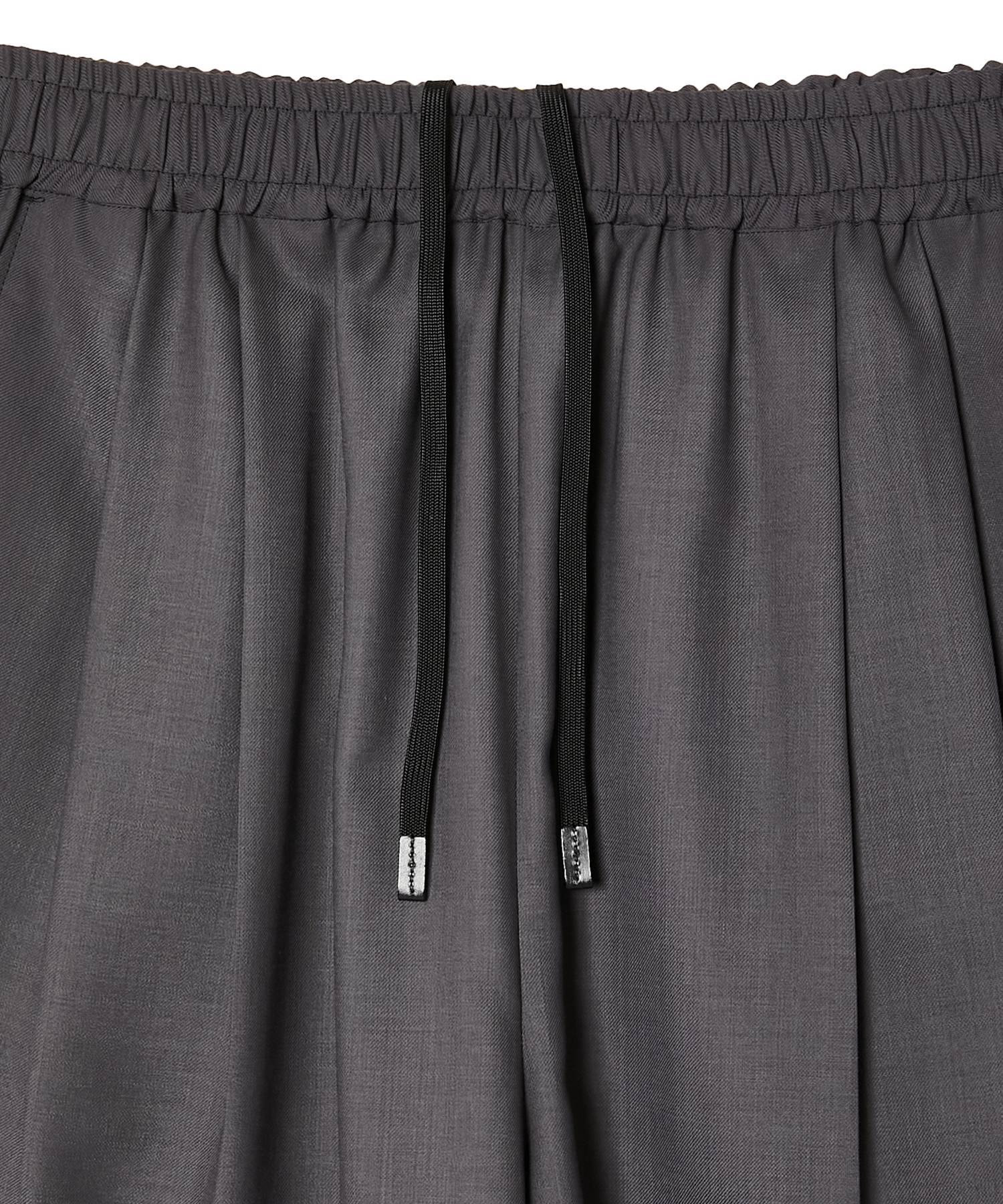 N.HOOLYWOOD 26SS 2TUCK EASY HALF PANTS