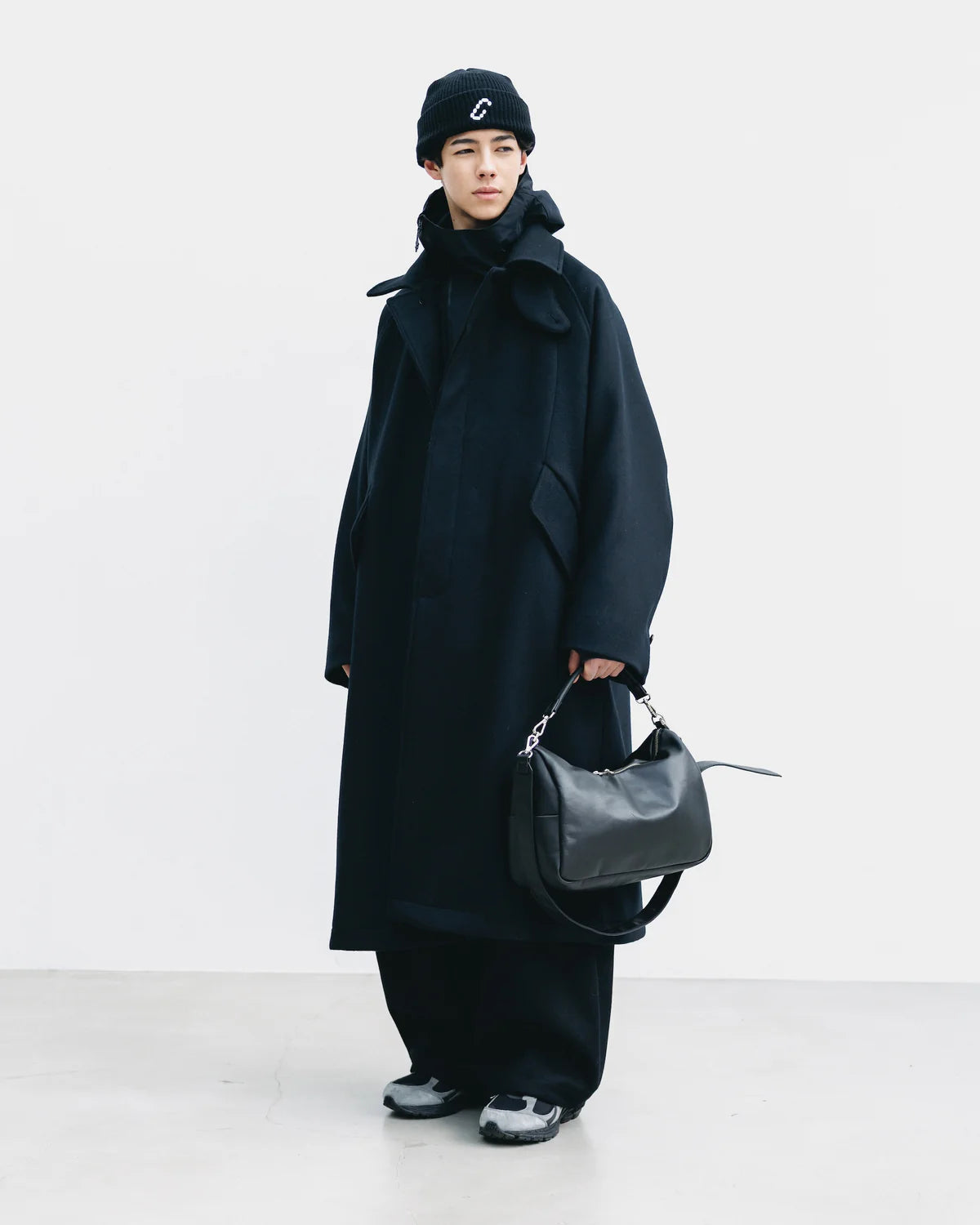 CLESSTE LEATHER DAYOFF BAG