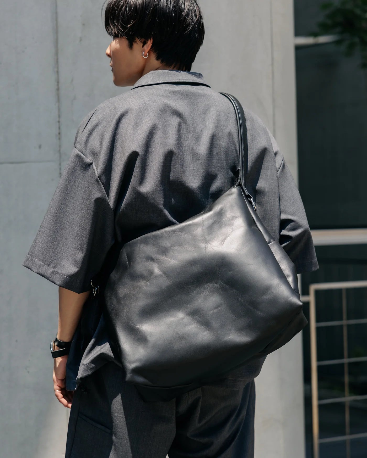 CLESSTE LEATHER NOMAD BAG