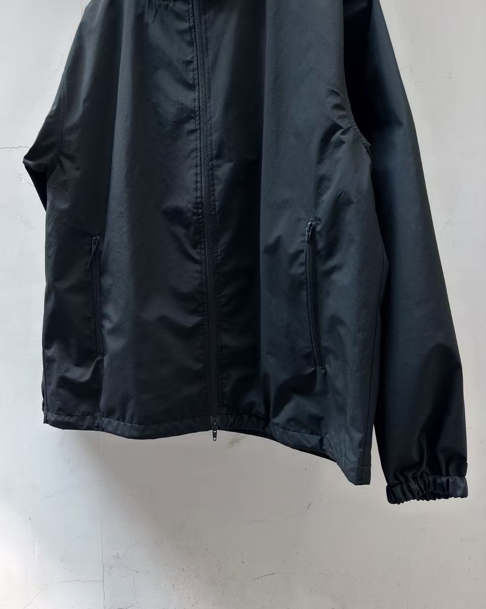 ES.1 26SS NYLON PARKA F003