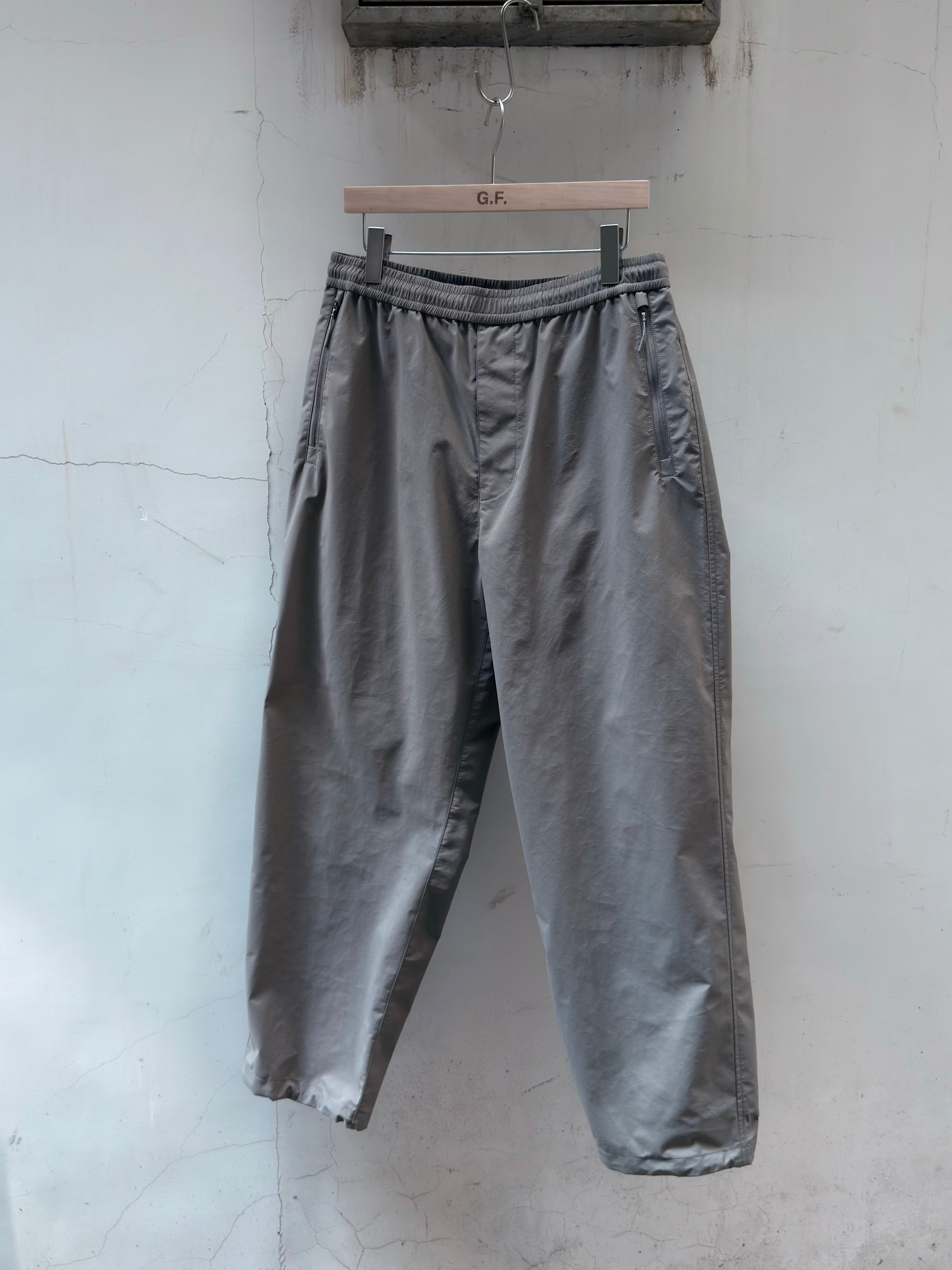 ES.1 26SS NYLON PANTS F002