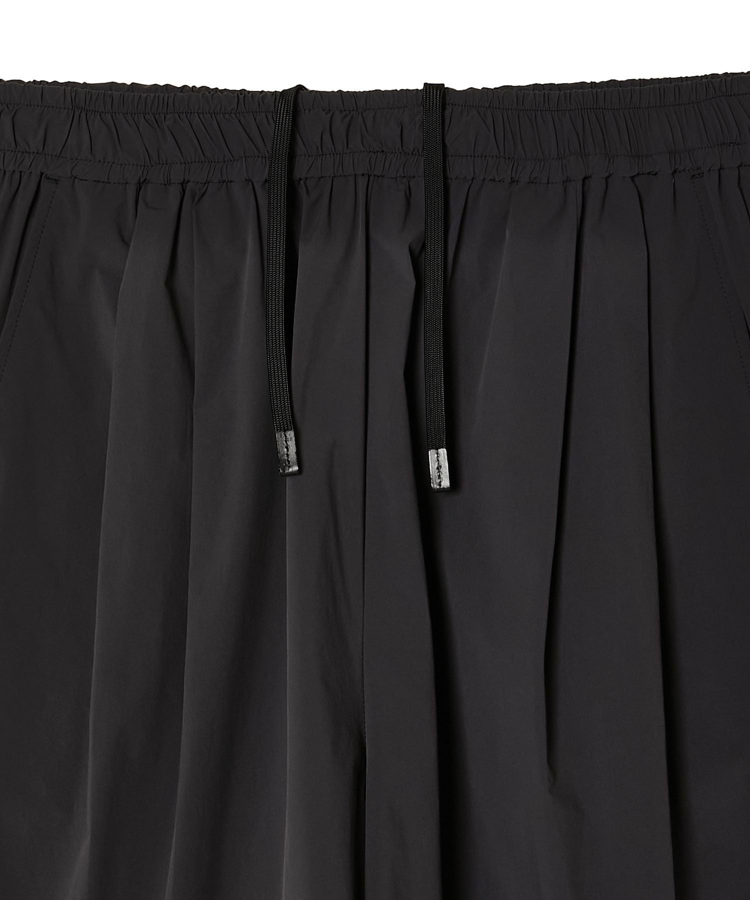 N.HOOLYWOOD 26SS 2TUCK HALF PANTS