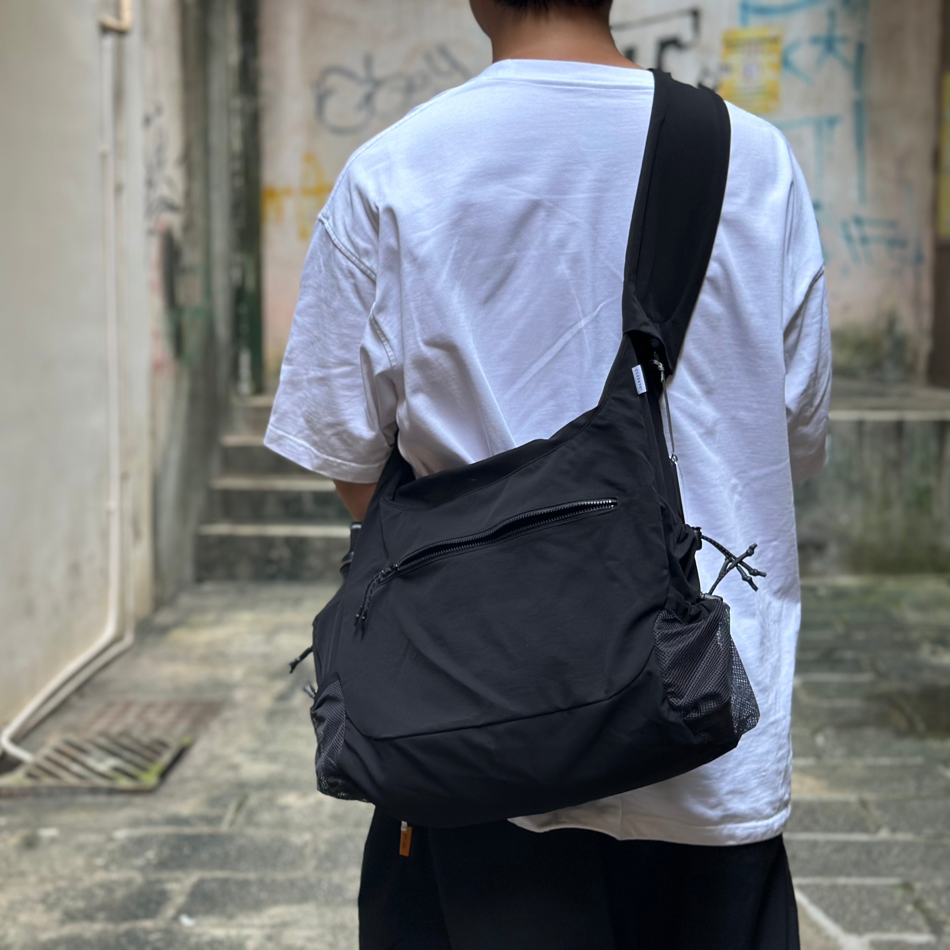 CLESSTE SOFT SHELL ATHLETIC BAG