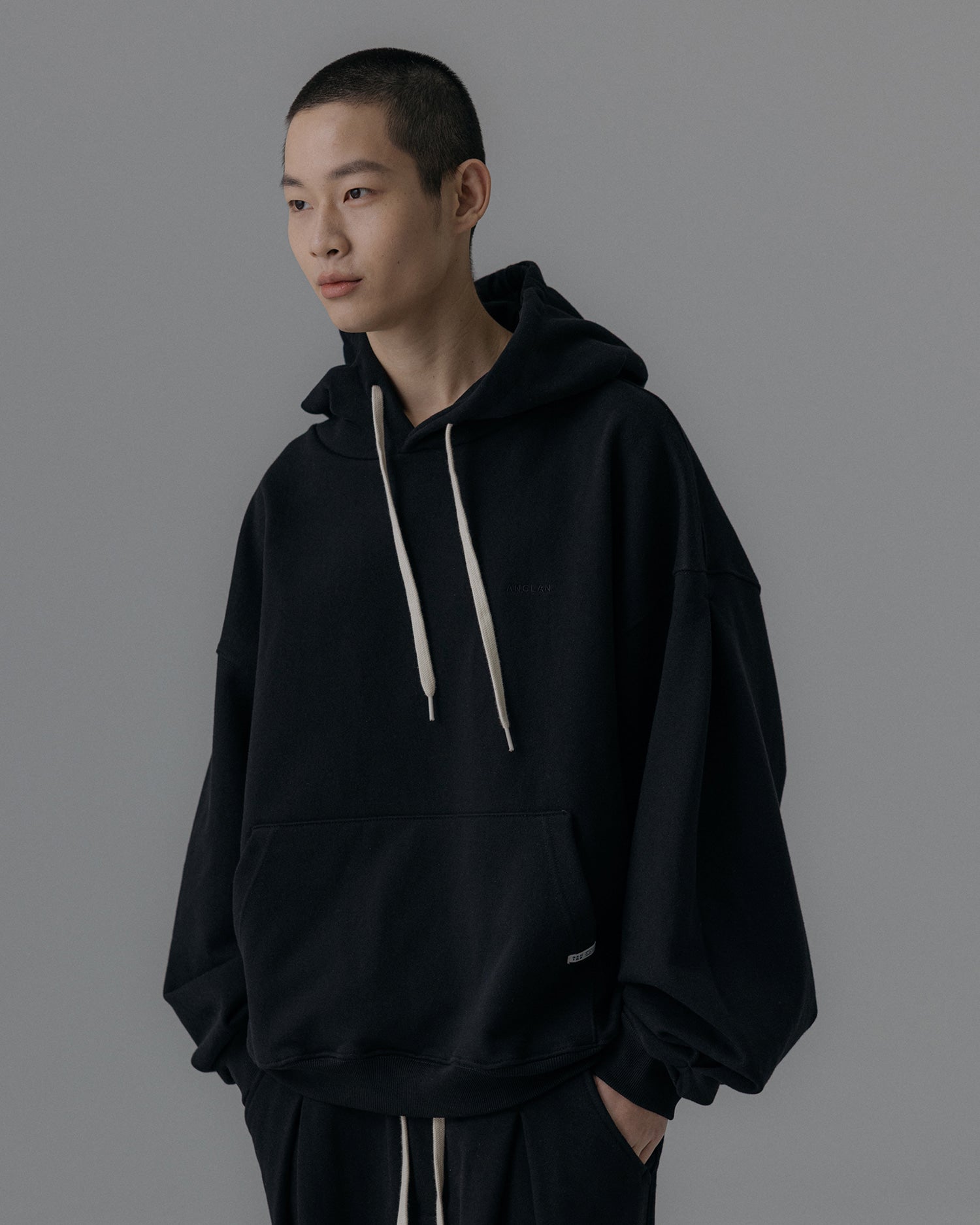 ANGLAN VALLEY TUCK SWEAT BALLOON HOODIE