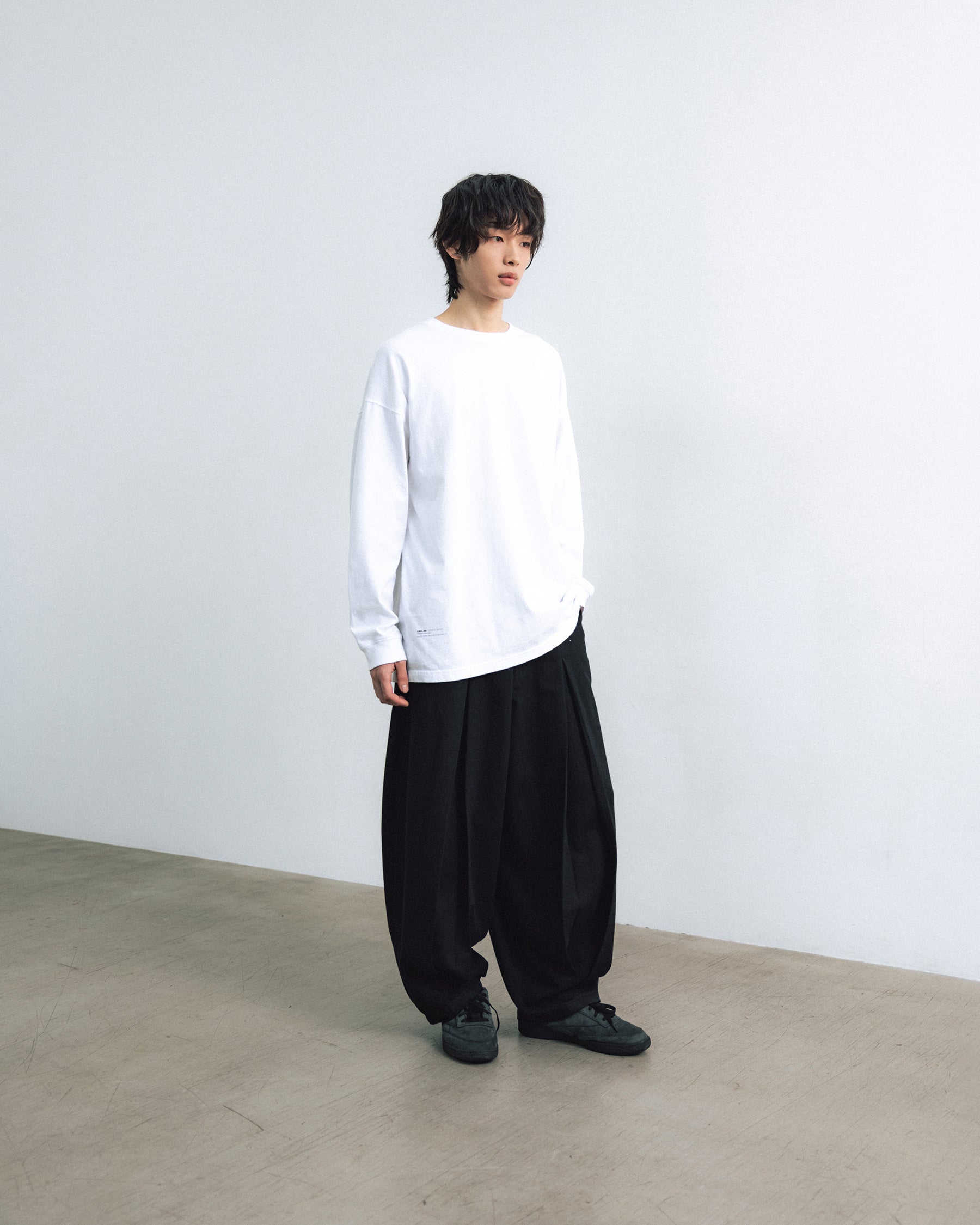 ANGLAN LONG TUCK WING BALLOON PANTS