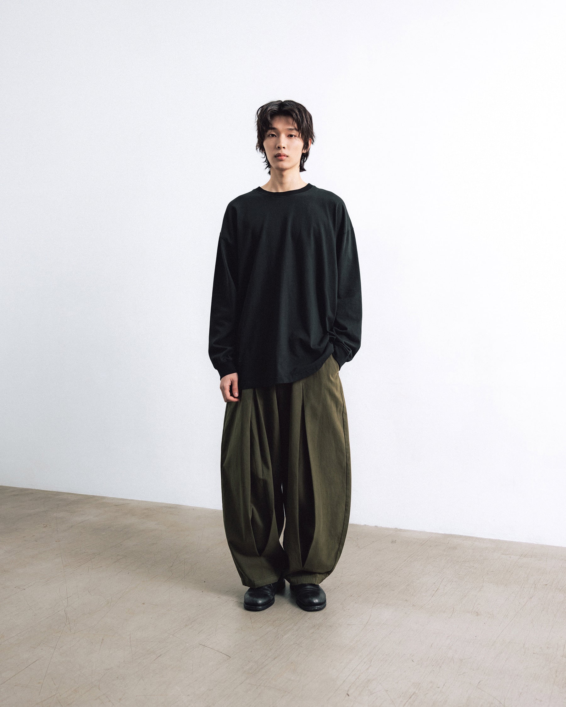 ANGLAN LONG TUCK WING BALLOON PANTS