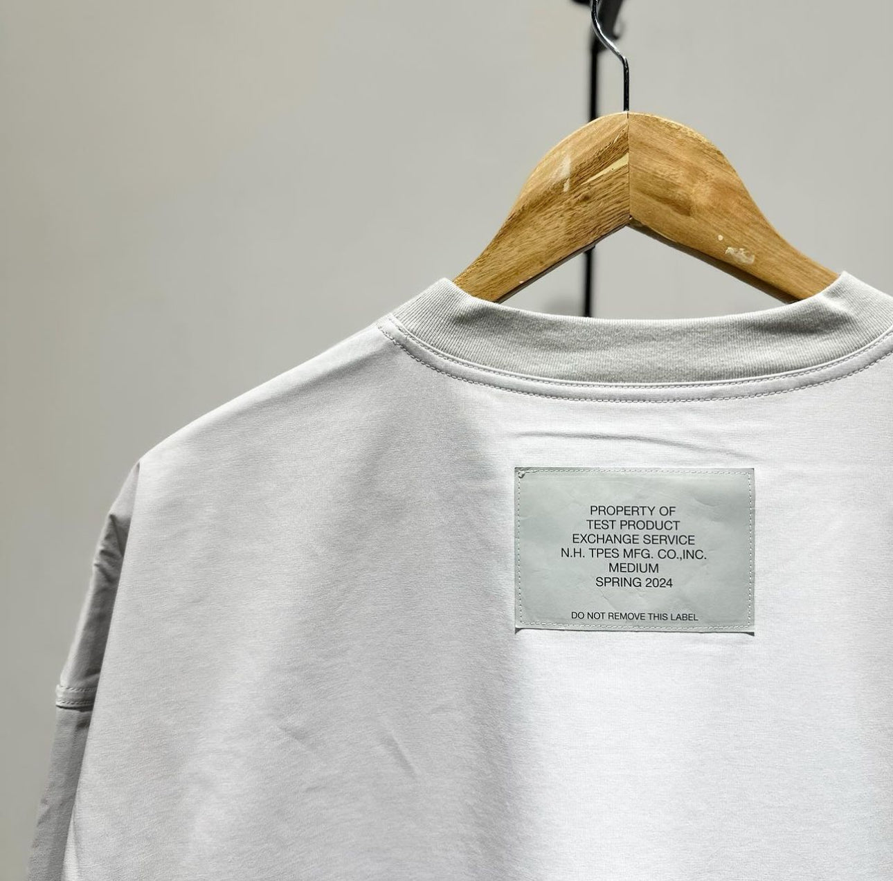 N.HOOLYWOOD TEST PRODUCT EXCHANGE SERVICE POCKET TEE