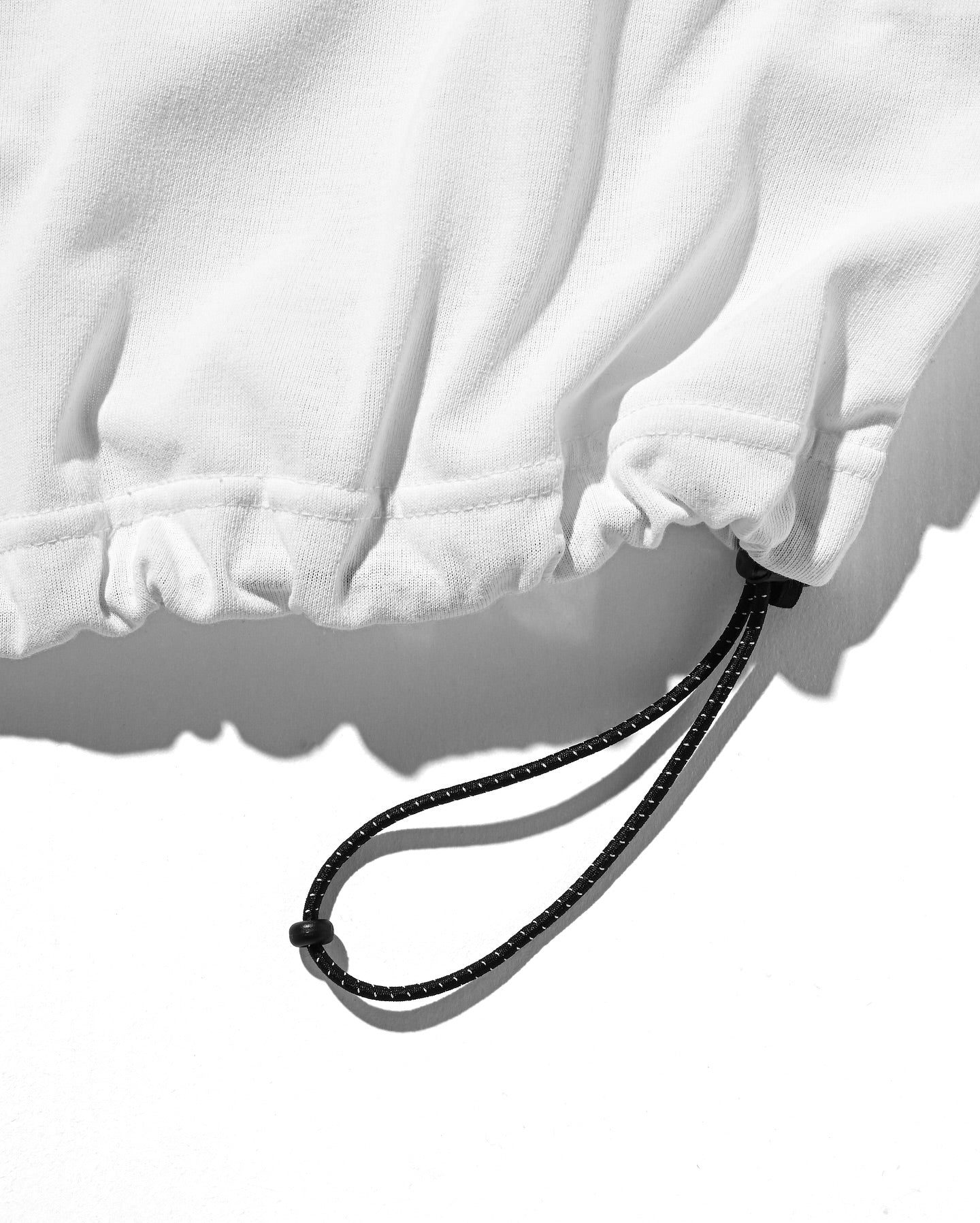 CLESSTE 3D POCKET MASSIVE T-SHIRT WITH DRAWSTRINGS