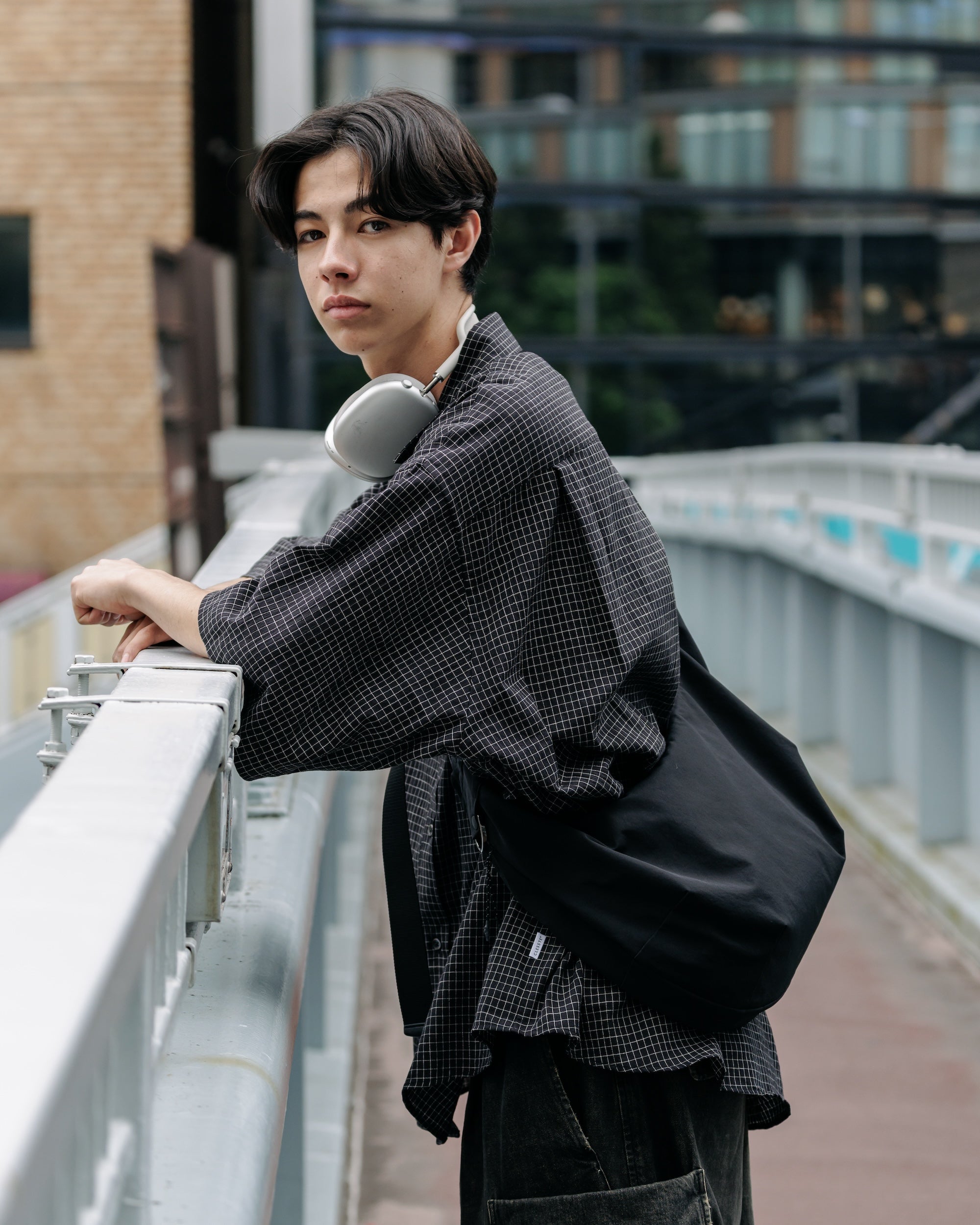 CLESSTE SOFT SHELL 2WAY SYSTEM SHOULDER BAG