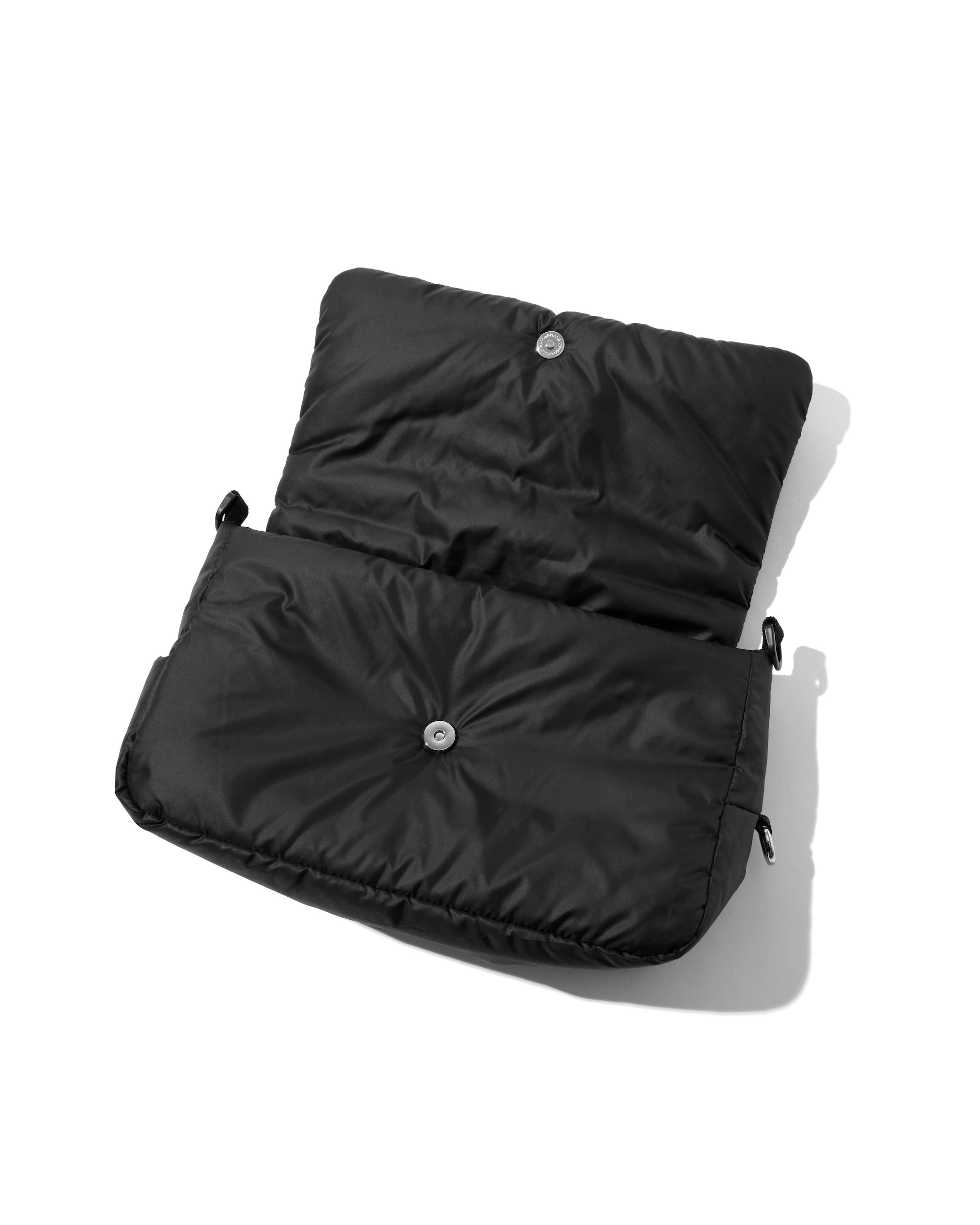 CLESSTE PADDED FLAP HOLIDAY BAG