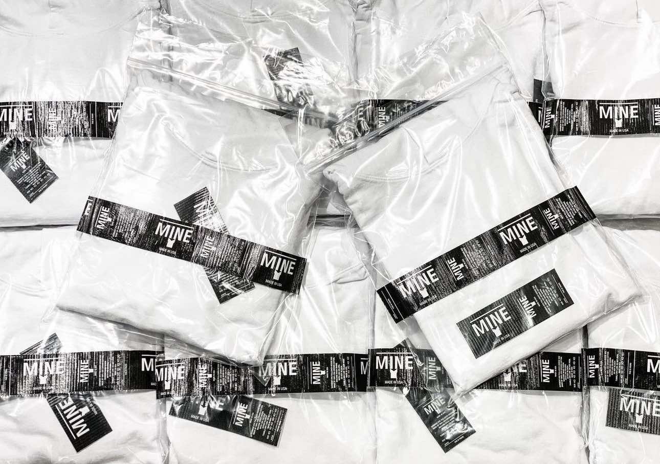 MINE_U.S.A. BLACK DUCT HOODIESWE