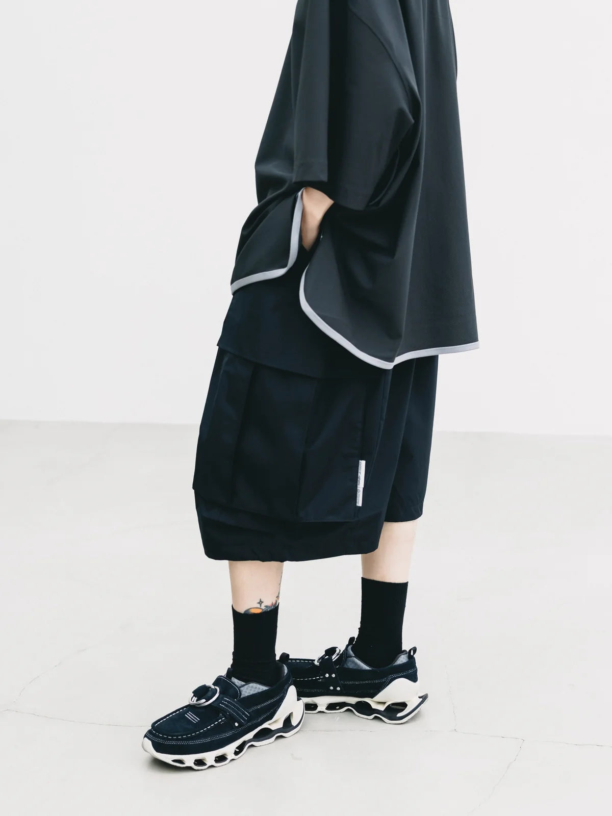 CLESSTE +PHENIX WINDSTOPPER® BY GORE-TEX LABS CITY MEGA POCKET BALLOON CARGO HALF PANTS