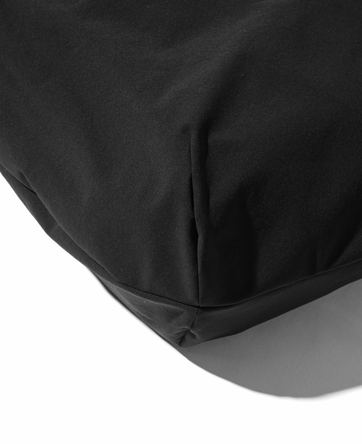 CLESSTE SOFT SHELL FUTURE BAG (LARGE)