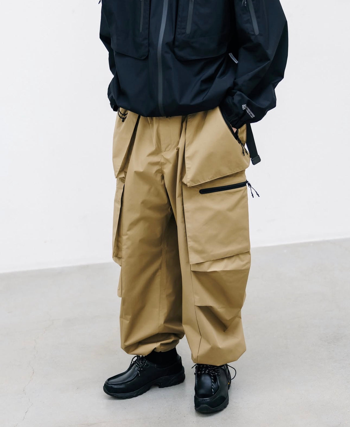 CLESSTE +phenix WINDSTOPPER® by GORE-TEX LABS TWILL CITY MILITARY CURVE PANTS
