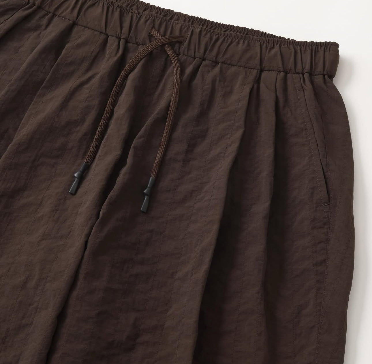 S.F.C 25FW NEW WIDE TWO TUCK PANTS (STITCHED NYLON)