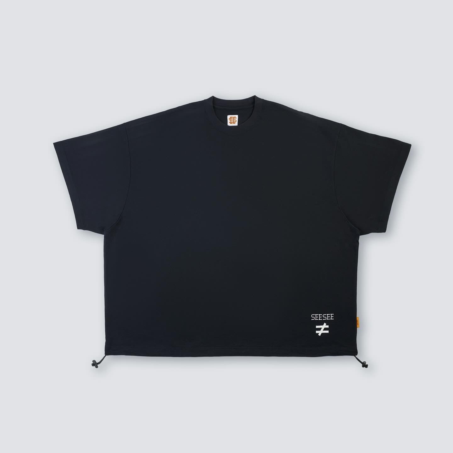 SEE SEE SUPER BIG DRAWSTRINGS SS TEE (HNGR)