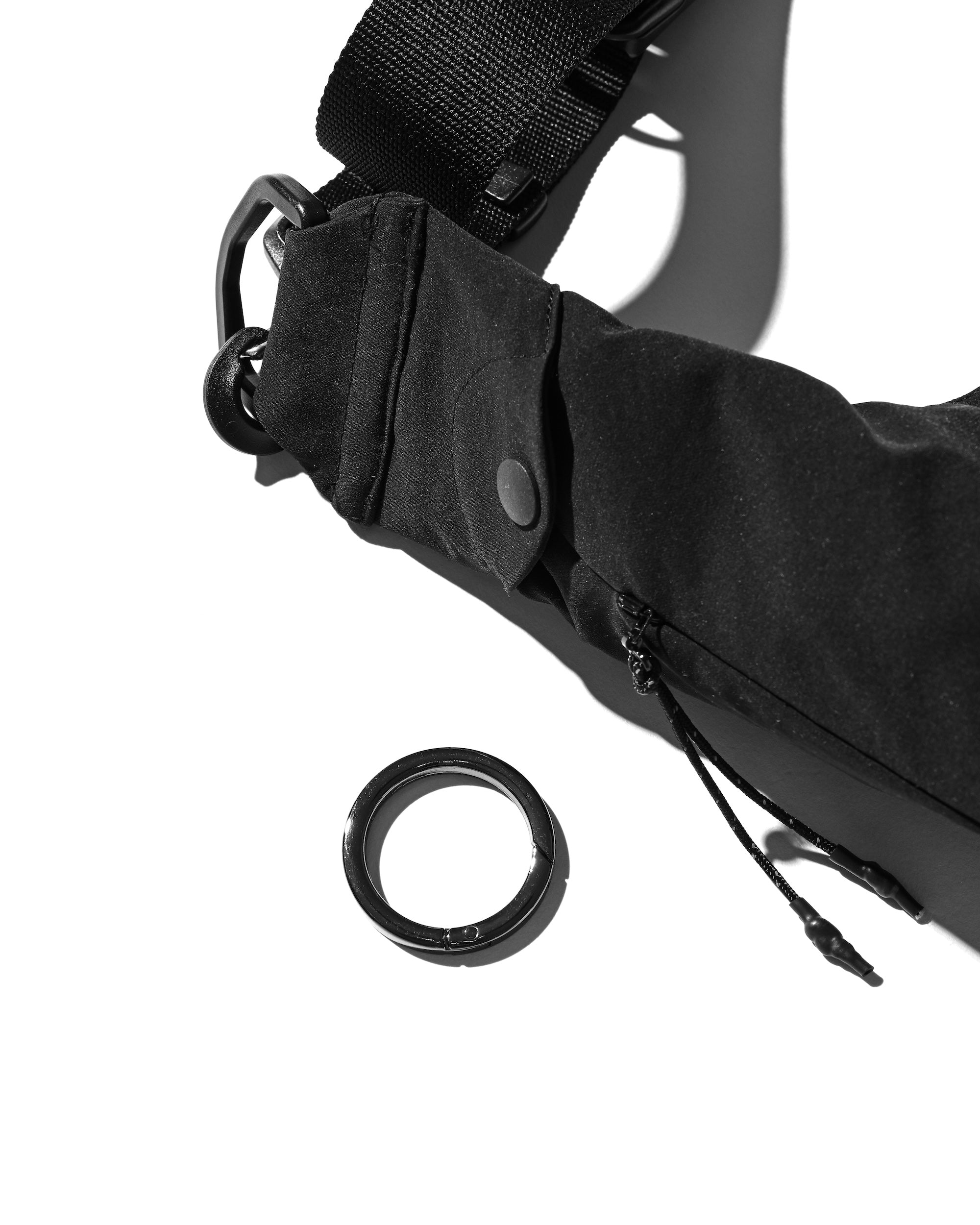 CLESSTE SOFT SHELL 2WAY SYSTEM SHOULDER BAG