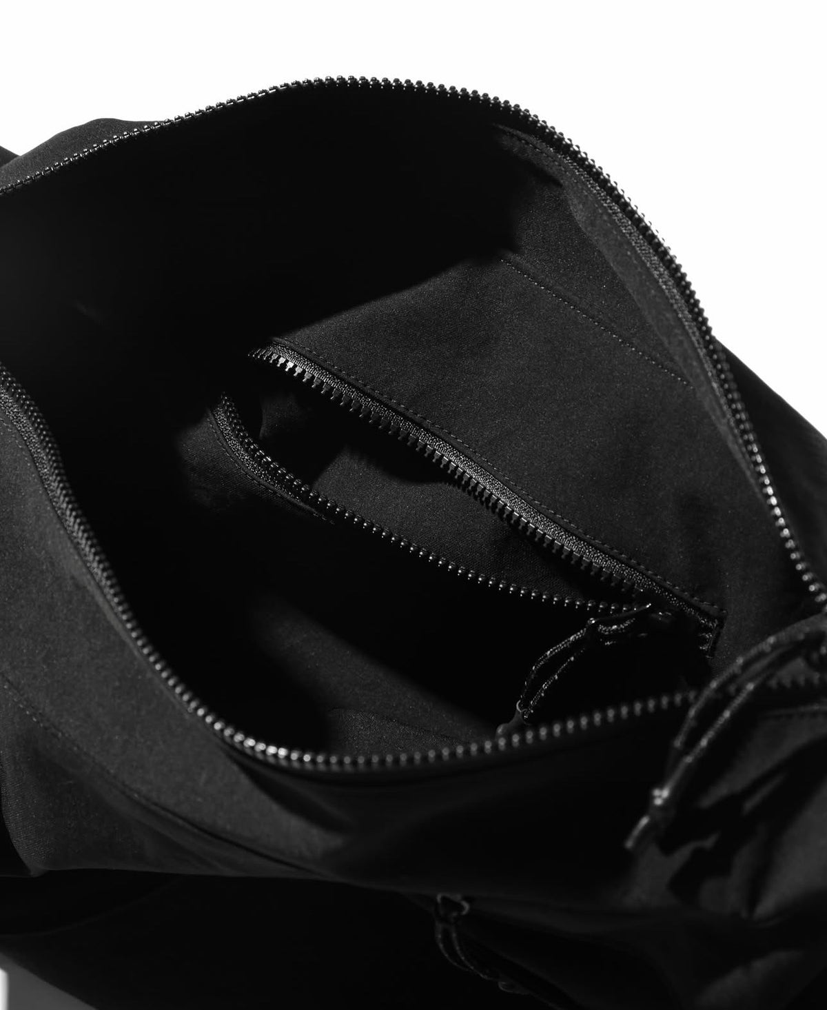 CLESSTE SOFT SHELL FUTURE BAG