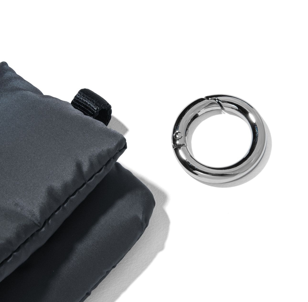 CLESSTE PADDED AIRPODS CASE